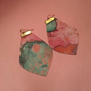Beautiful hand made earings